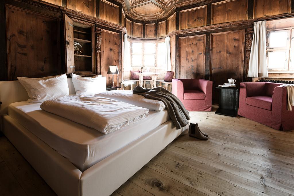 Hotel Weisses Kreuz Burgeis Zewnętrze zdjęcie